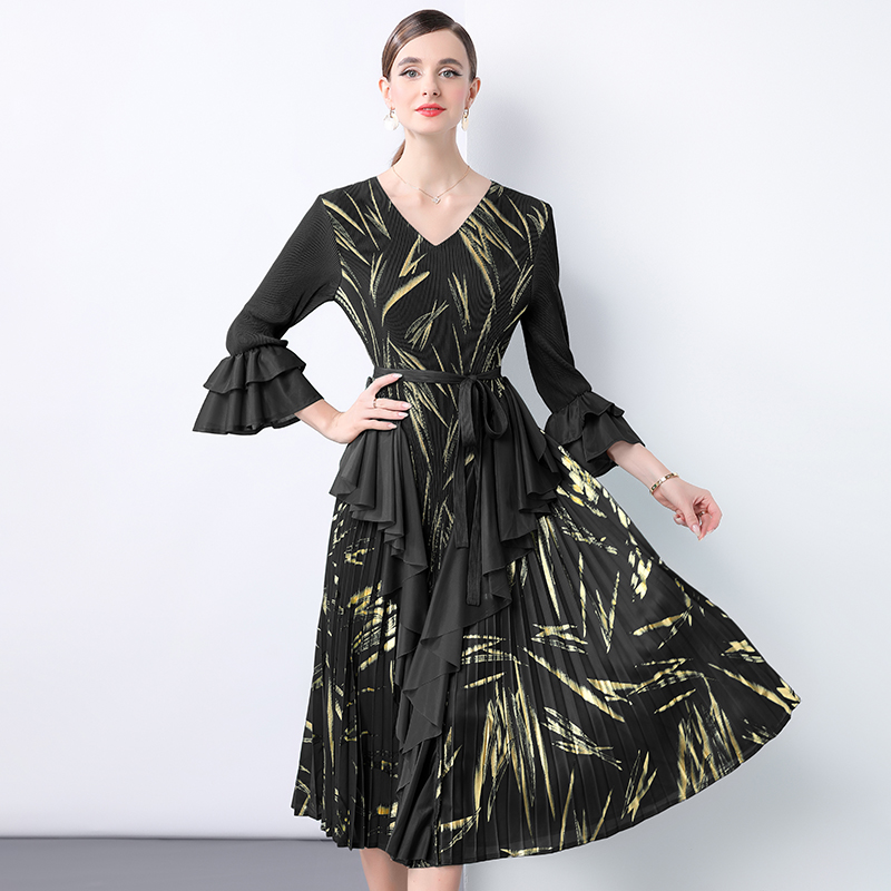 Miyake 2025 women's hot stamping lotus leaf edge heavy design sense pleated skirt pleated tie summer waist cinching cross-border long skirt Miyake 2025 women's hot stamping lotus leaf edge heavy design sense pleated skirt pleated tie summer waist cinching cross-border long skirt