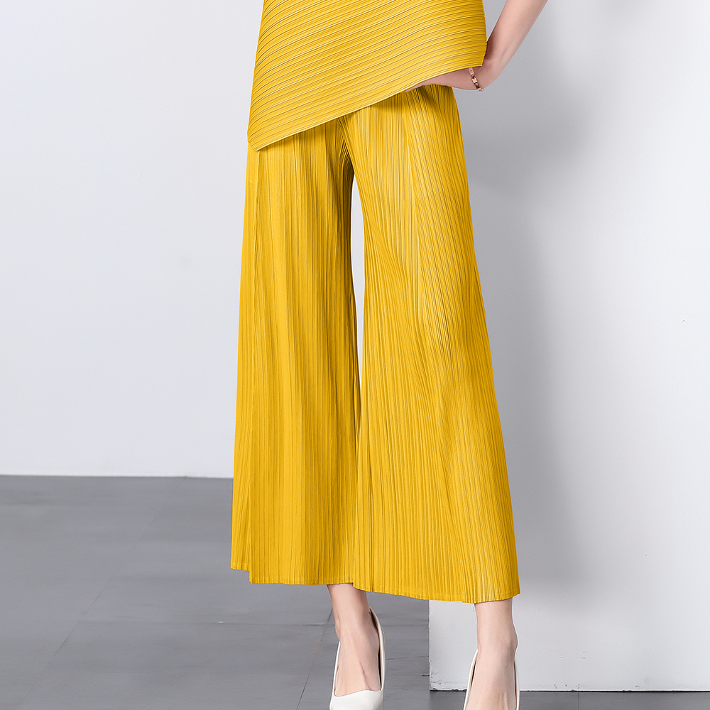 Miyake original quality loose pleated wide leg pants pleated pants versatile and simple casual women's pants slimming flared pants Miyake original quality loose pleated wide leg pants pleated pants versatile and simple casual women's pants slimming flared pants