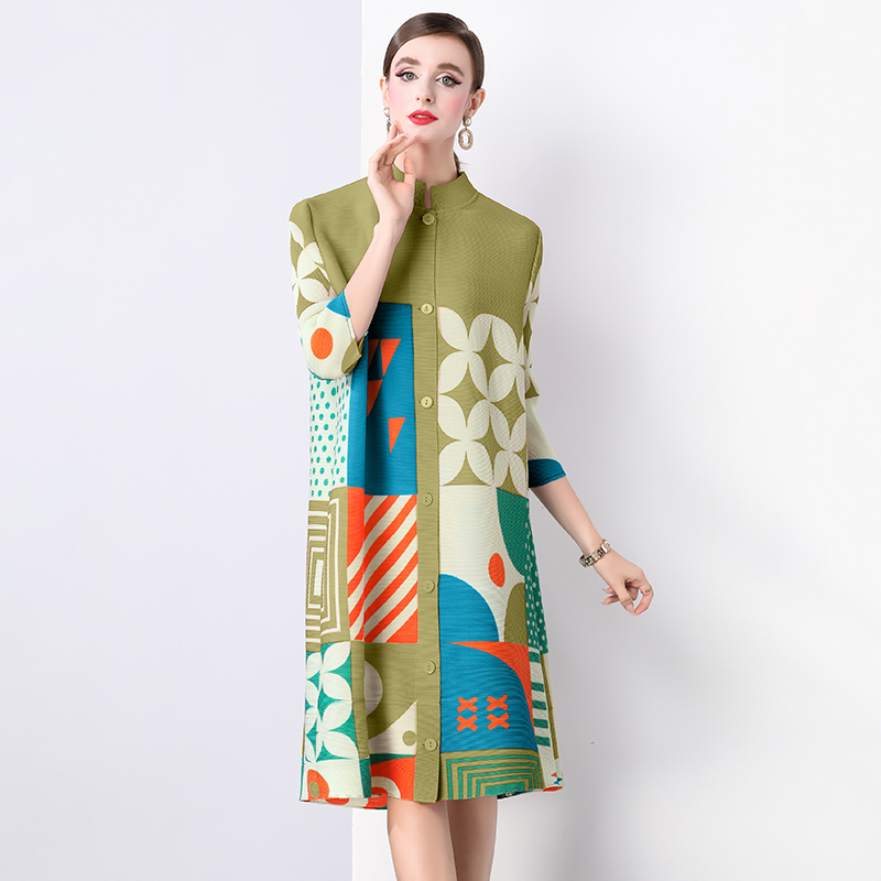 Sanzhai Spring and Autumn Mid length Loose Printed Slimming and Age Reducing Large Size MM Stand up Collar Folded Nine Inch Sleeve Dress Sanzhai Spring and Autumn Mid length Loose Printed Slimming and Age Reducing Large Size MM Stand up Collar Folded Nine Inch Sleeve Dress