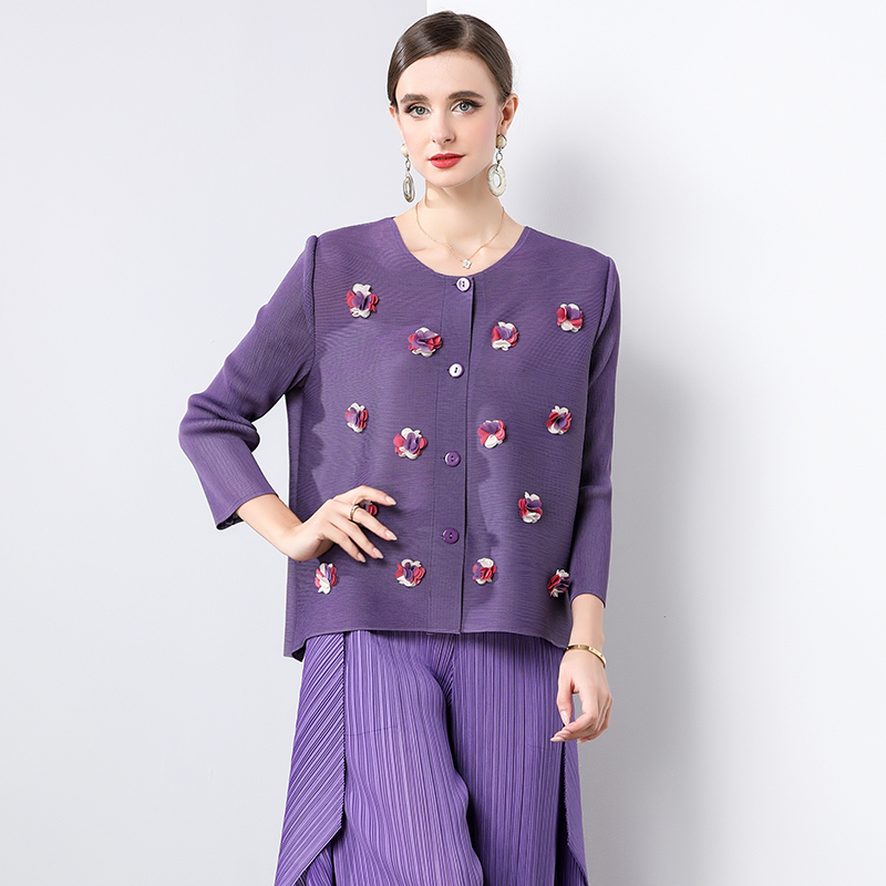 Sanzhai Foreign Trade Loose and Versatile Three Dimensional Decoration Small Fragrant Style Design Feel Folded Small Coat Casual Long Sleeve Top for Women Sanzhai Foreign Trade Loose and Versatile Three Dimensional Decoration Small Fragrant Style Design Feel Folded Small Coat Casual Long Sleeve Top for Women