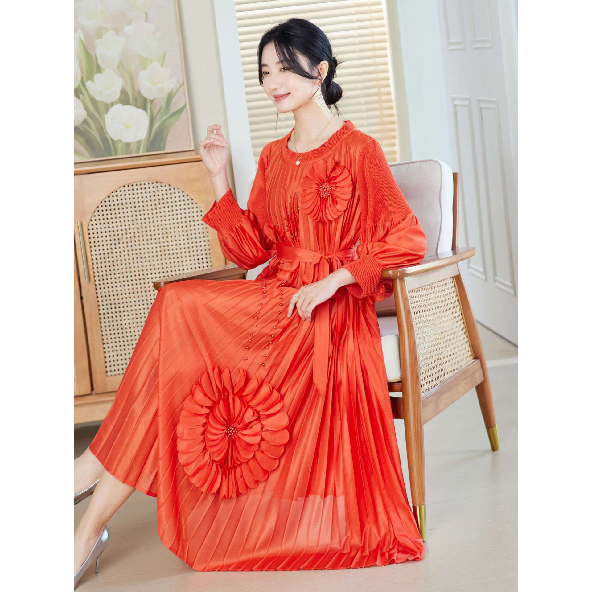 Miyake Europe and America Cross border Elegant Heavy Industry Three dimensional Flower Nail Bead Pendant Dress Loose Folded Dress for Women Miyake Europe and America Cross border Elegant Heavy Industry Three dimensional Flower Nail Bead Pendant Dress Loose Folded Dress for Women