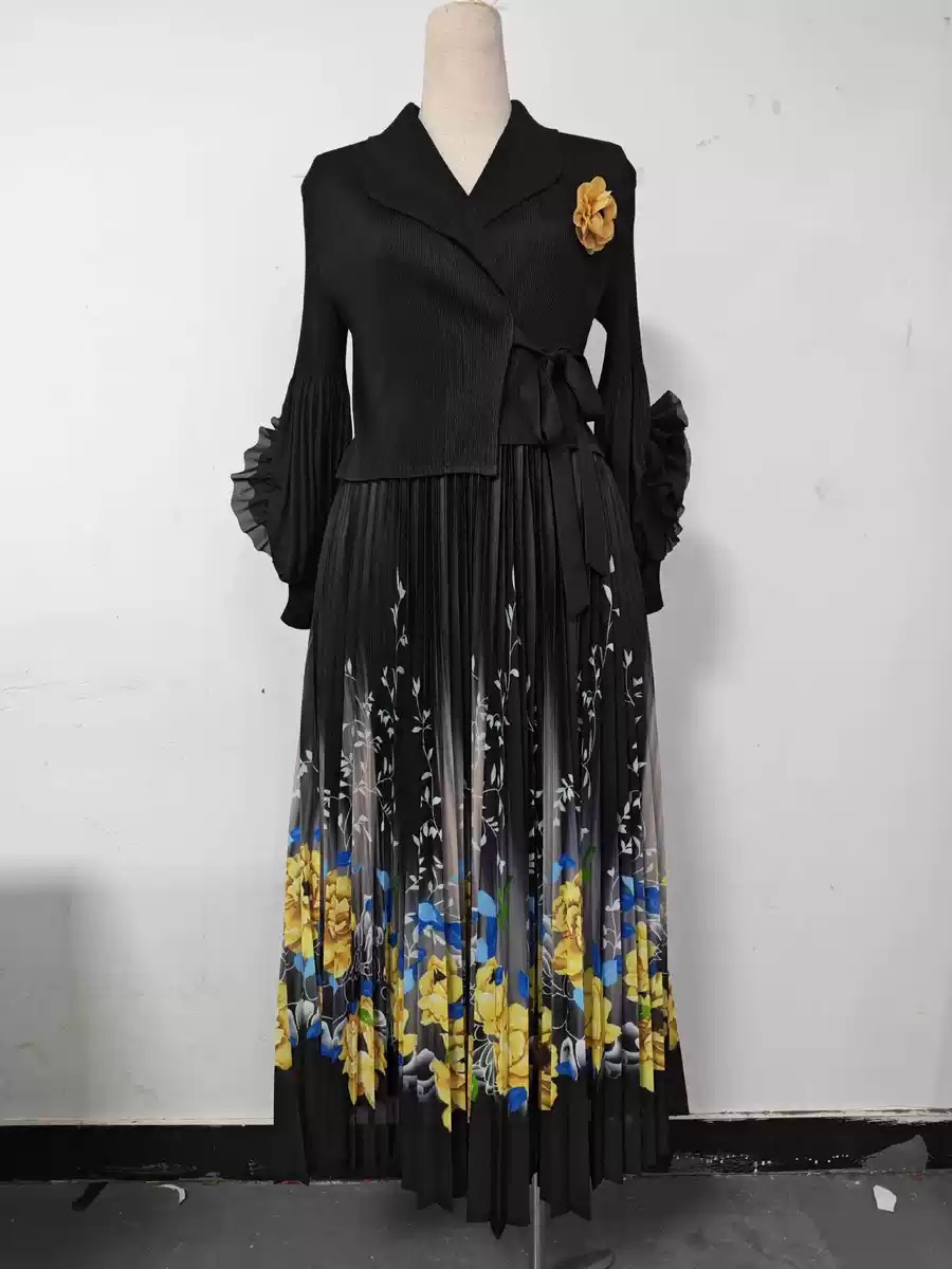 Foreign Trade: Three Houses, Africa, Europe, America, Printed, Customized, Flower Plate, Three Dimensional Decorative, Folded Dress, Elegant Suit, Collar, Women's Wear Foreign Trade: Three Houses, Africa, Europe, America, Printed, Customized, Flower Plate, Three Dimensional Decorative, Folded Dress, Elegant Suit, Collar, Women's Wear