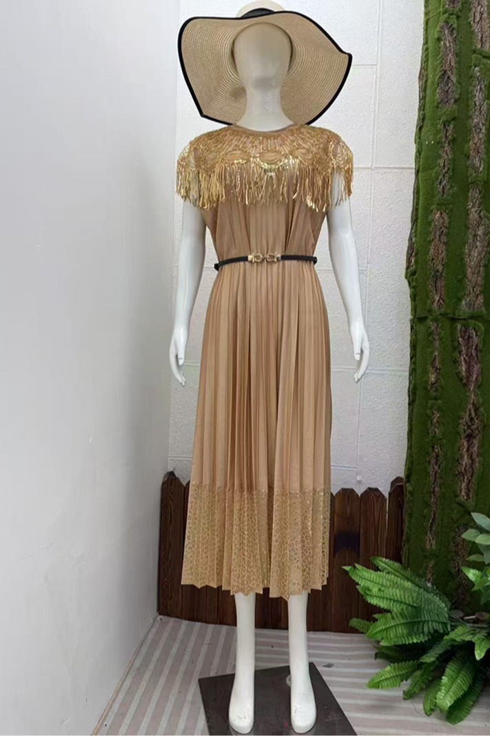 Miyake Cross border Heavy Industry Hot Stamping High end Dress, socialite style sequin decoration design, pleated loose women's long dress Miyake Cross border Heavy Industry Hot Stamping High end Dress, socialite style sequin decoration design, pleated loose women's long dress