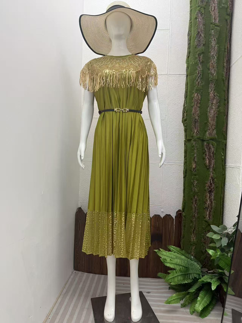 Miyake Cross border Heavy Industry Hot Stamping High end Dress, socialite style sequin decoration design, pleated loose women's long dress Miyake Cross border Heavy Industry Hot Stamping High end Dress, socialite style sequin decoration design, pleated loose women's long dress