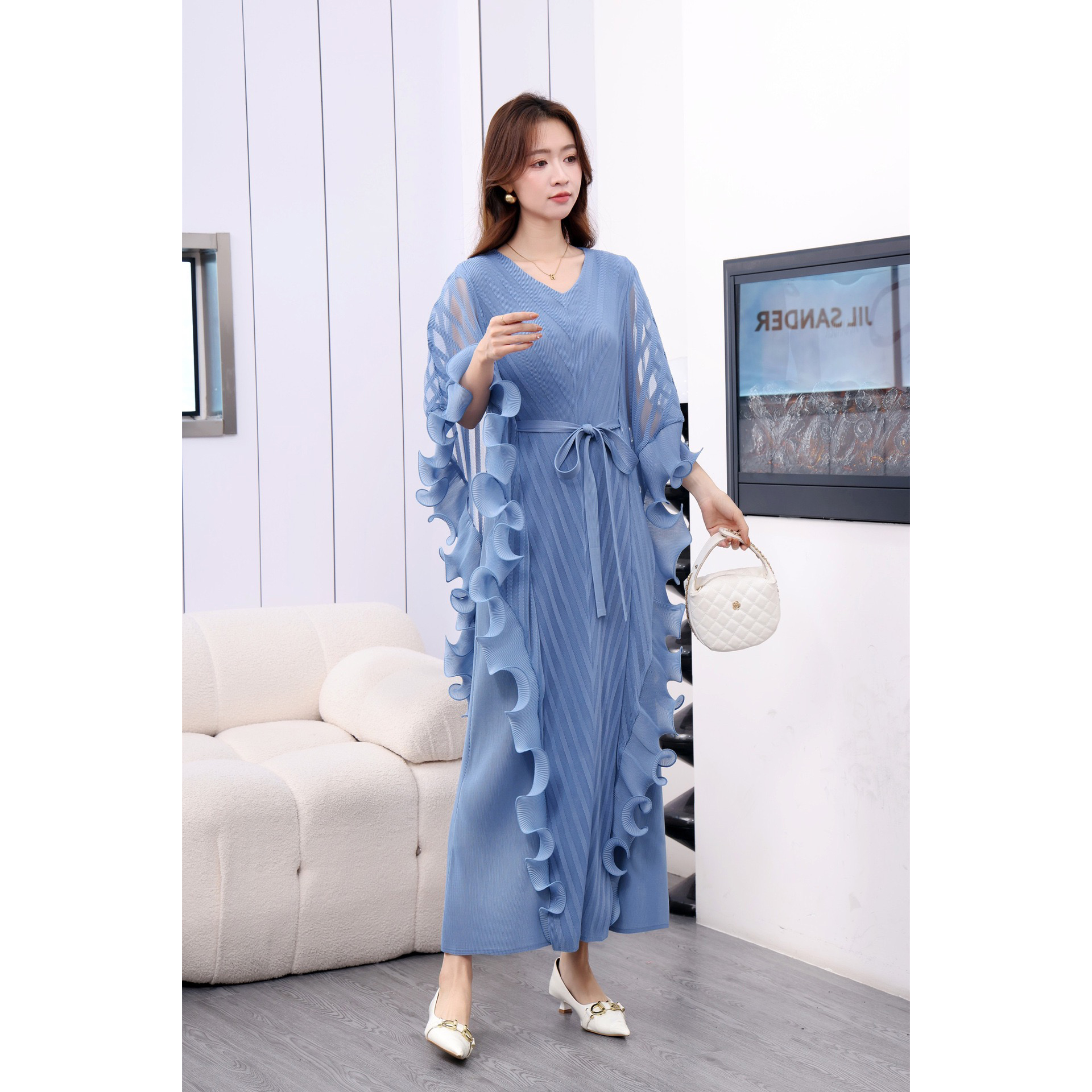 Sanzhai Foreign Trade Secret Edge Mushroom Edge Mesh Fake Two Irregular Design Fold Dress Large Women's Wear Sanzhai Foreign Trade Secret Edge Mushroom Edge Mesh Fake Two Irregular Design Fold Dress Large Women's Wear