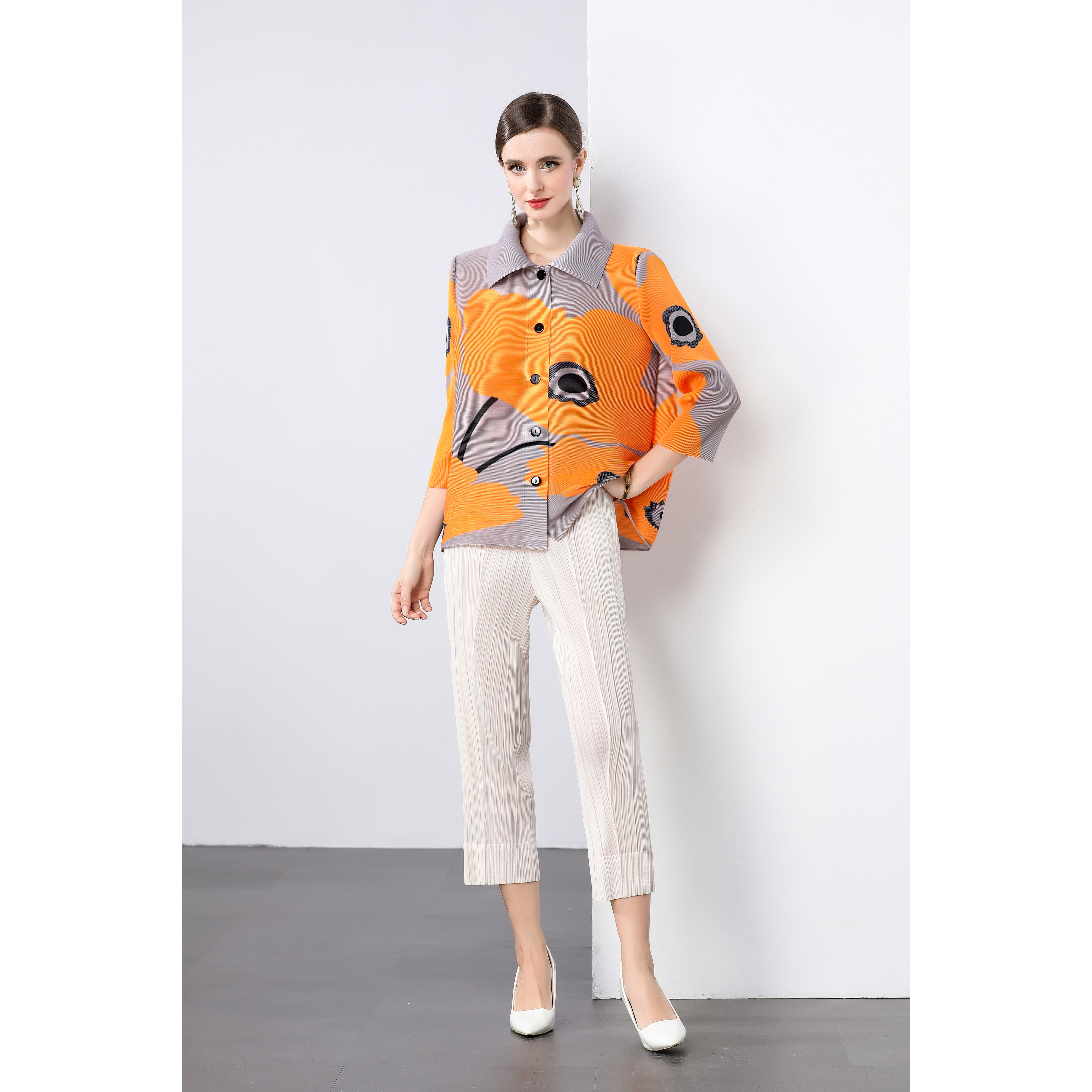 Miyake oversized loose collared pleated cardigan single breasted versatile top straight leg pleated pants Korean women's suit Miyake oversized loose collared pleated cardigan single breasted versatile top straight leg pleated pants Korean women's suit