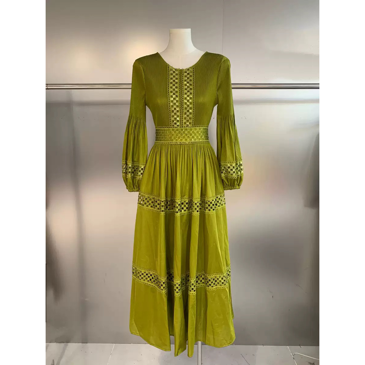 New cross-border three bedroom bohemian style embroidered lace hollow sequin pleated European, American, and African lace dress New cross-border three bedroom bohemian style embroidered lace hollow sequin pleated European, American, and African lace dress