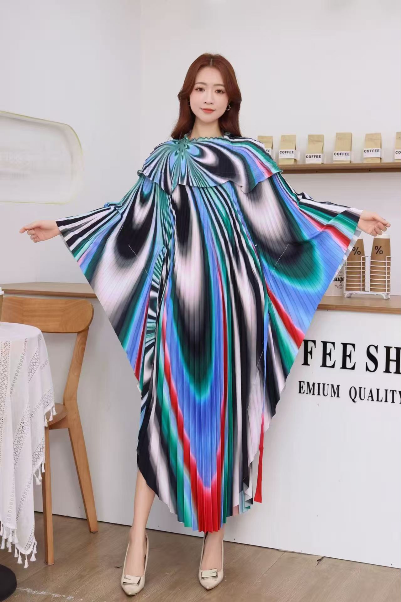 Autumn Cross border Folded Bat Sleeve Cloak Printed Crimson Dress with Hundred Fold Fashion Large Size European and American Shawl Women's Clothing Autumn Cross border Folded Bat Sleeve Cloak Printed Crimson Dress with Hundred Fold Fashion Large Size European and American Shawl Women's Clothing