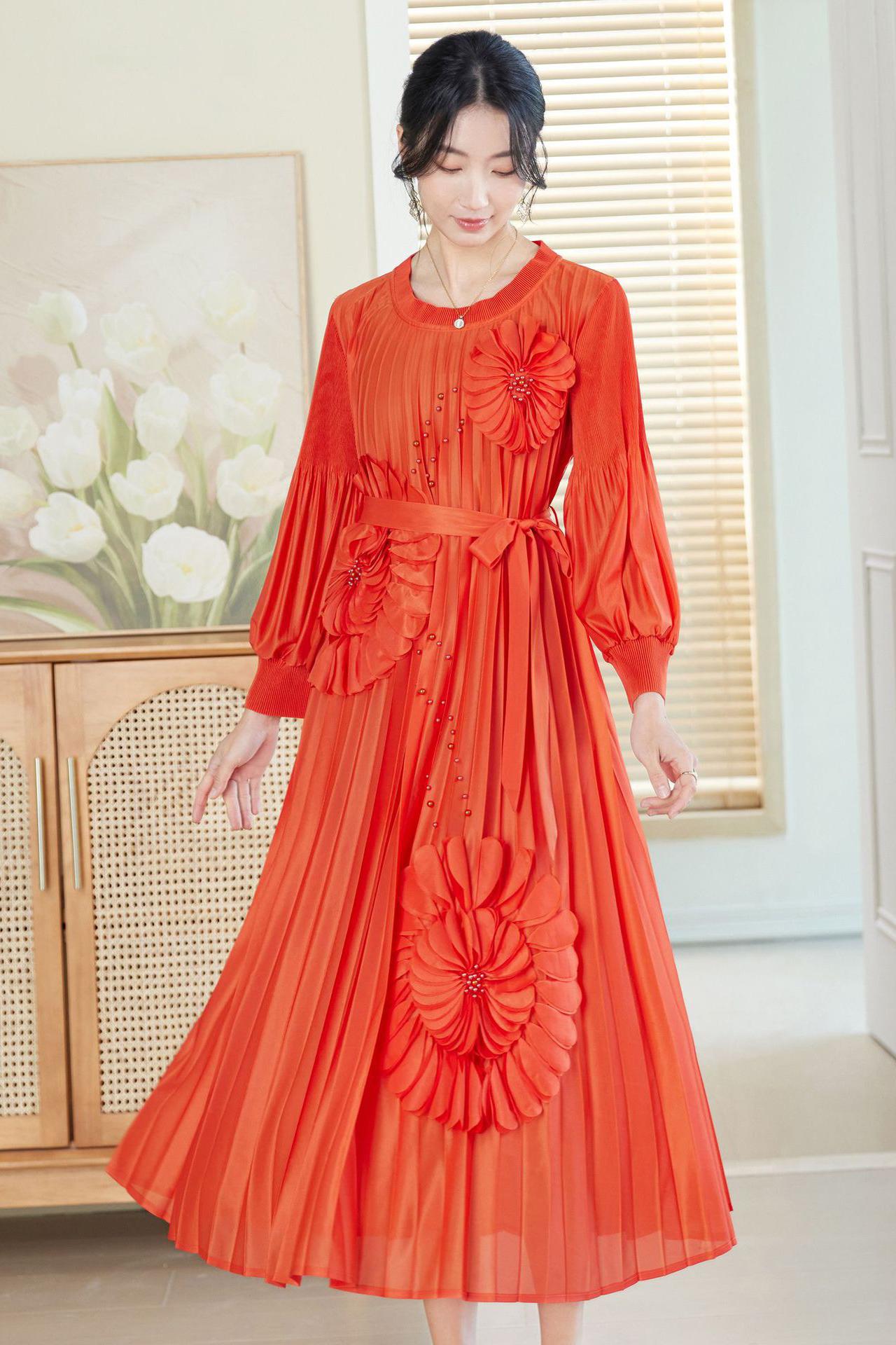 Miyake Europe and America Cross border Elegant Heavy Industry Three dimensional Flower Nail Bead Pendant Dress Loose Folded Dress for Women Miyake Europe and America Cross border Elegant Heavy Industry Three dimensional Flower Nail Bead Pendant Dress Loose Folded Dress for Women