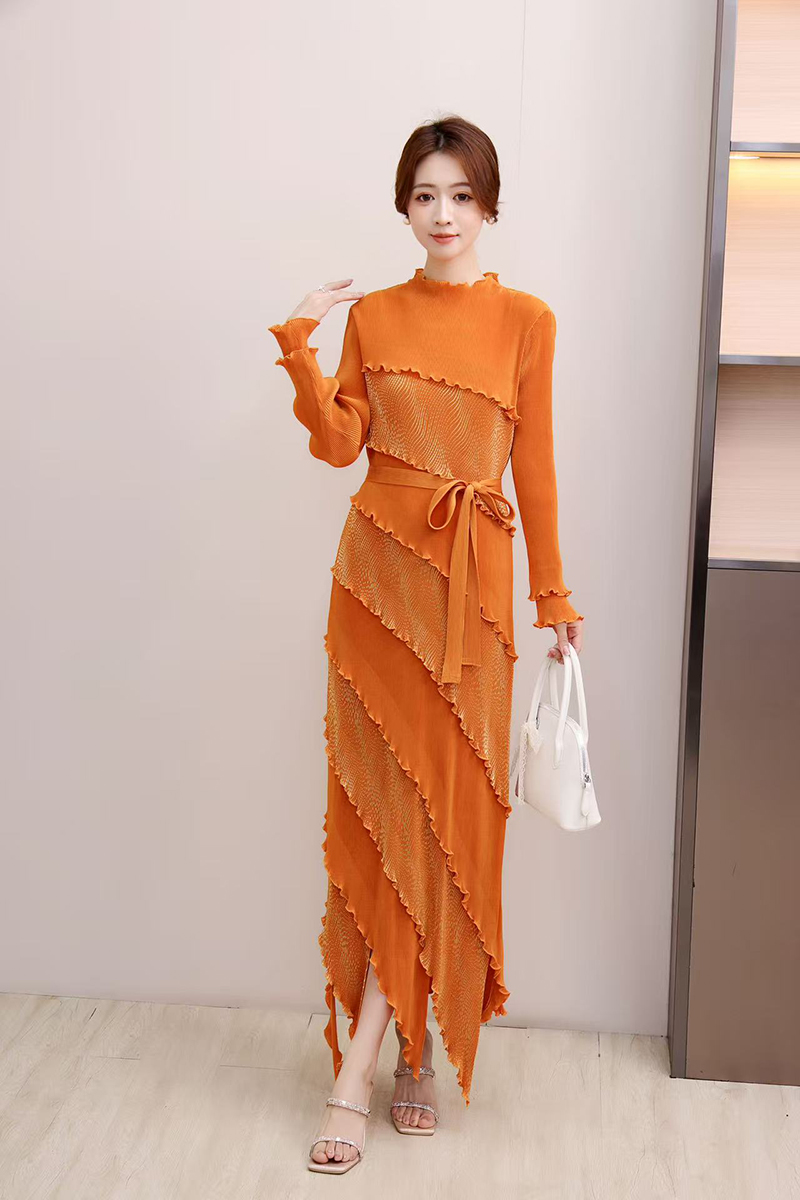 Miyake Cross border Gold Plated Black Fungal Edge Solid Color Lotus Leaf Edge Folded French Dress Long Skirt Lace Women's Dress Miyake Cross border Gold Plated Black Fungal Edge Solid Color Lotus Leaf Edge Folded French Dress Long Skirt Lace Women's Dress