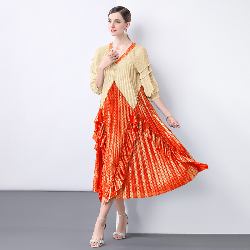 Miyake Summer Cross border Design with Lotus Leaf Edges, Mushroom Edges, Wrinkles, Hot Stamping Printing, Heavy Industry Seaside Vacation Dress Miyake Summer Cross border Design with Lotus Leaf Edges, Mushroom Edges, Wrinkles, Hot Stamping Printing, Heavy Industry Seaside Vacation Dress