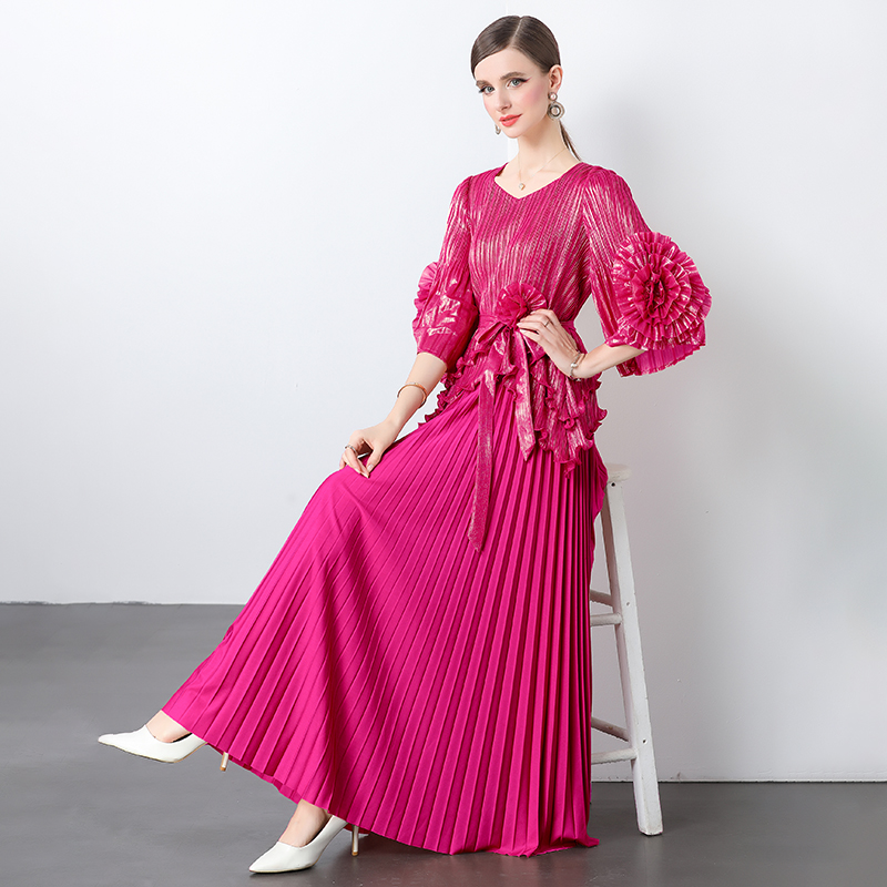 Miyake Foreign Trade Fashion Hot Stamping Curled Edge Plate Flower Design Sense Strap Top High Waist Long Hundred Fold Half Skirt Set Miyake Foreign Trade Fashion Hot Stamping Curled Edge Plate Flower Design Sense Strap Top High Waist Long Hundred Fold Half Skirt Set