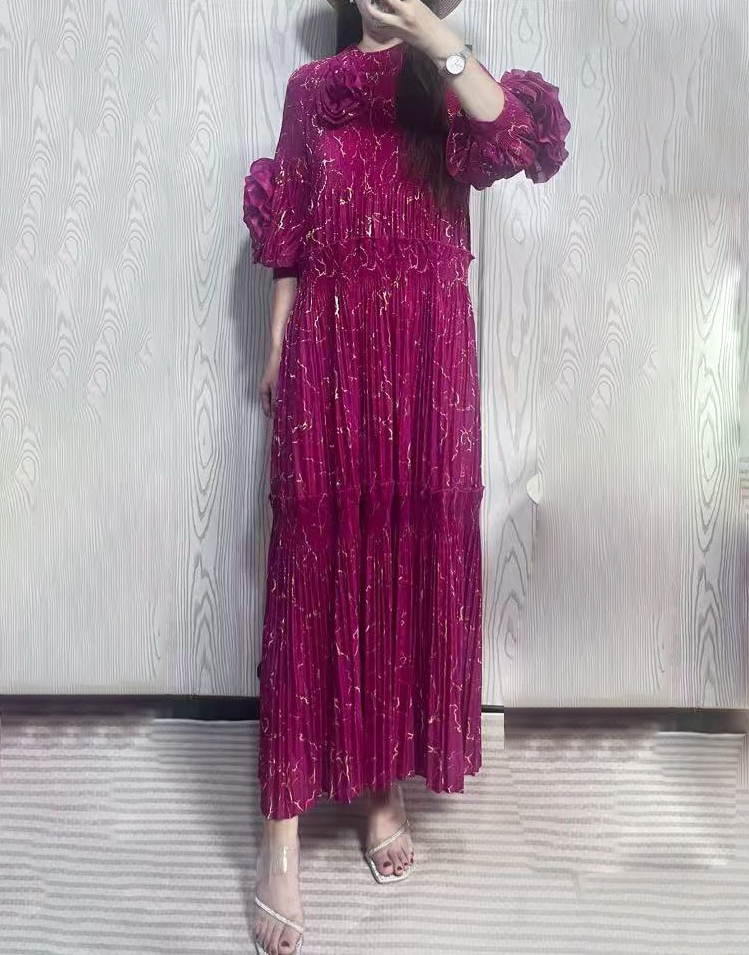 Printed pleated three-dimensional decorative flower plate flower autumn and winter loose slimming cross-border dress high-end lantern sleeve dress Printed pleated three-dimensional decorative flower plate flower autumn and winter loose slimming cross-border dress high-end lantern sleeve dress
