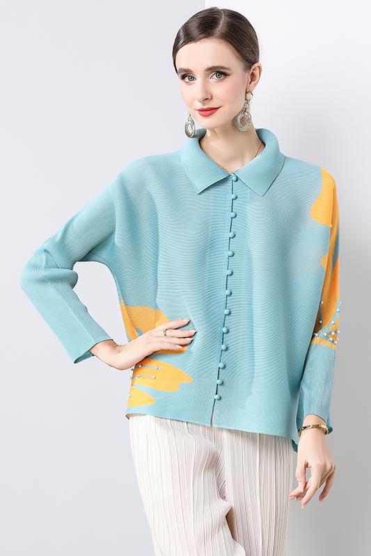 Miyake printed new cardigan top with small fragrance, fresh pleats, nail beads, loose and fashionable batball sleeves, slimming shirt Miyake printed new cardigan top with small fragrance, fresh pleats, nail beads, loose and fashionable batball sleeves, slimming shirt