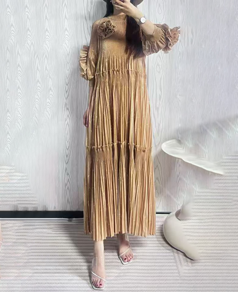 Printed pleated three-dimensional decorative flower plate flower autumn and winter loose slimming cross-border dress high-end lantern sleeve dress Printed pleated three-dimensional decorative flower plate flower autumn and winter loose slimming cross-border dress high-end lantern sleeve dress