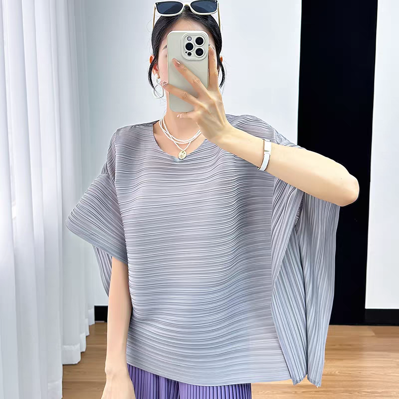 2025 summer three bedroom casual loose design versatile high-end plus size pleated women's top short sleeved T-shirt
