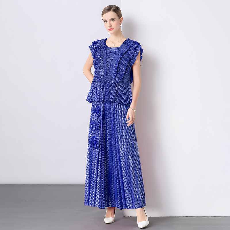 Miyake foreign trade hot stamping pleated ruffle edge European and American loose three-dimensional decoration top with split plate flower versatile pleated skirt Miyake foreign trade hot stamping pleated ruffle edge European and American loose three-dimensional decoration top with split plate flower versatile pleated skirt