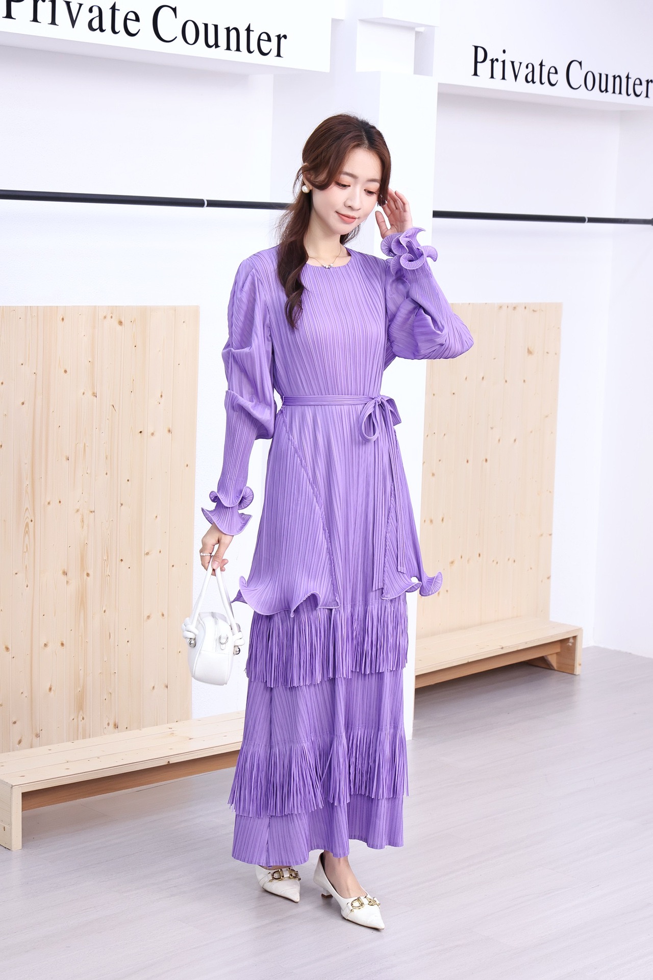 Miyake Cross border Heavy Industry Mushroom Edge Straightening tassel Folded Long Skirt Cake Skirt Long Sleeve Design Sensational Slimming Dress Miyake Cross border Heavy Industry Mushroom Edge Straightening tassel Folded Long Skirt Cake Skirt Long Sleeve Design Sensational Slimming Dress