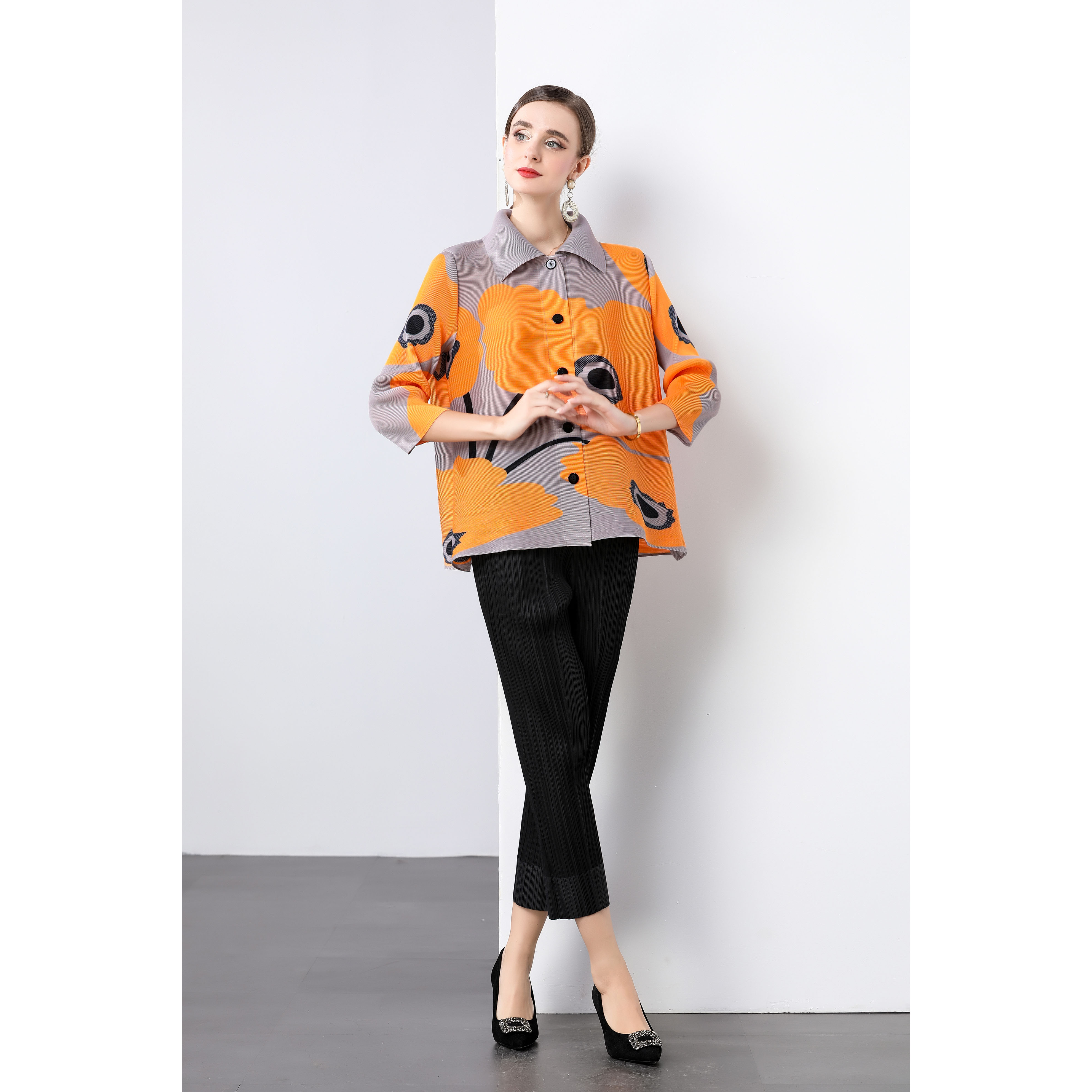 Miyake oversized loose collared pleated cardigan single breasted versatile top straight leg pleated pants Korean women's suit Miyake oversized loose collared pleated cardigan single breasted versatile top straight leg pleated pants Korean women's suit