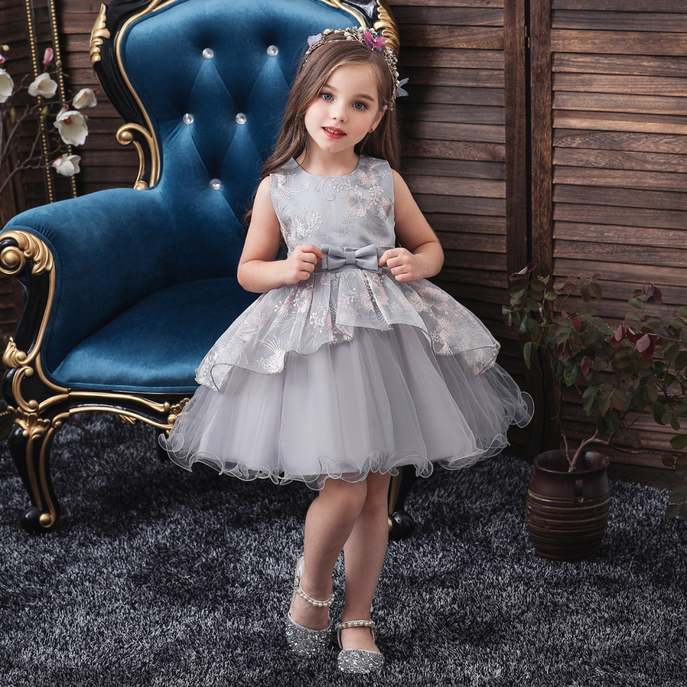 Cross border hot selling girls' wedding dresses, princess dresses, children's dresses, fluffy dresses, small hosts' runway dresses, performance costumes