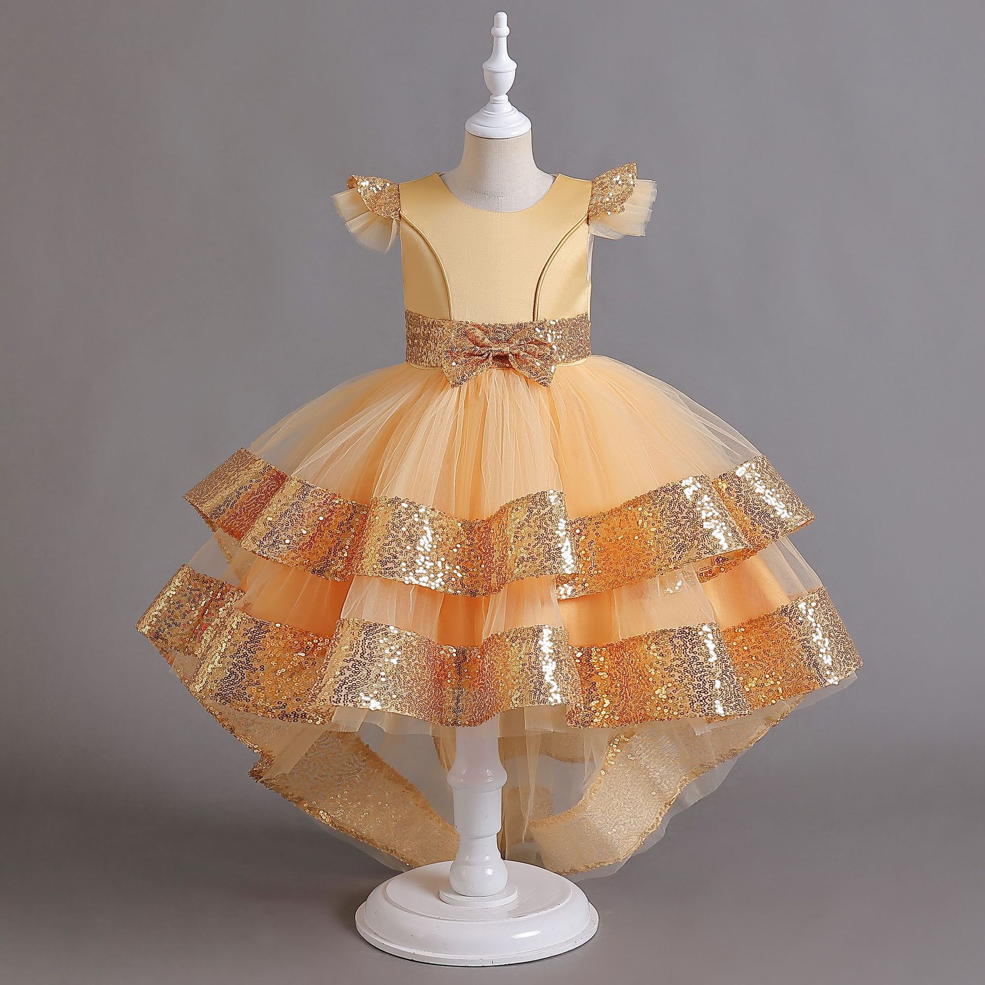 European and American popular children's gowns, flower children's gauze princess dresses, bow ties, sequins, trailing skirts, June 1 children's holiday clothes