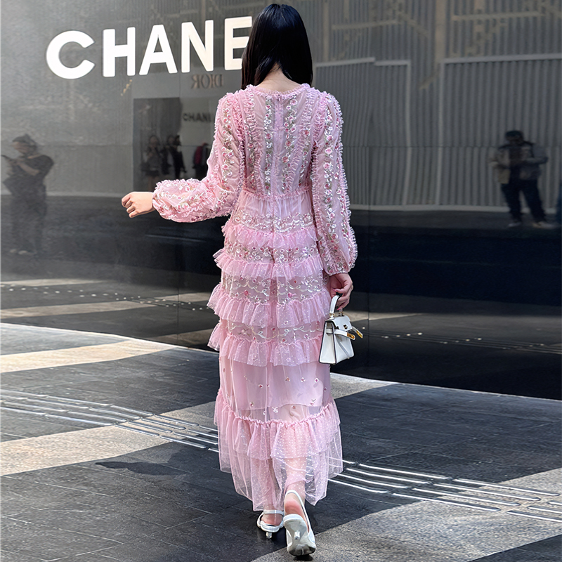 Realistic shooting of elegant temperament, heavy-duty color positioning embroidery long fairy dress Realistic shooting of elegant temperament, heavy-duty color positioning embroidery long fairy dress