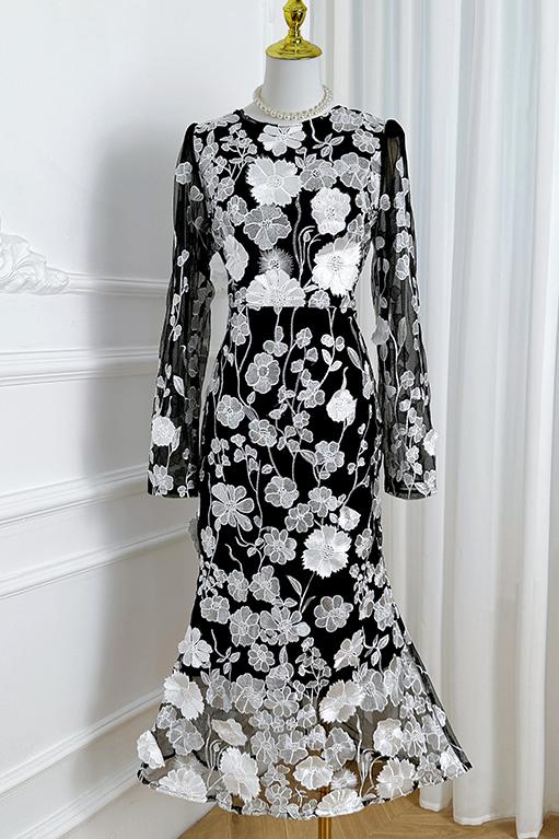 Real time shooting of high-quality color embroidered handmade three-dimensional flower slimming fishtail skirt and elegant dress from Heavy Industry Real time shooting of high-quality color embroidered handmade three-dimensional flower slimming fishtail skirt and elegant dress from Heavy Industry