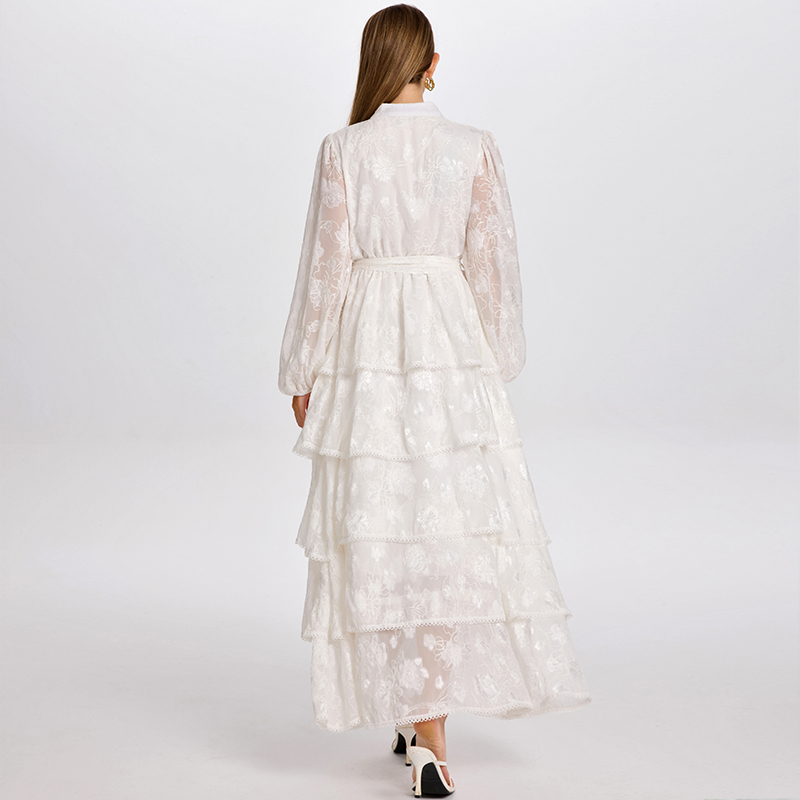 Real time shooting of exquisite palace style cardigan, European and American style embroidery jacquard patchwork lace temperament, waist cinching cake skirt Real time shooting of exquisite palace style cardigan, European and American style embroidery jacquard patchwork lace temperament, waist cinching cake skirt