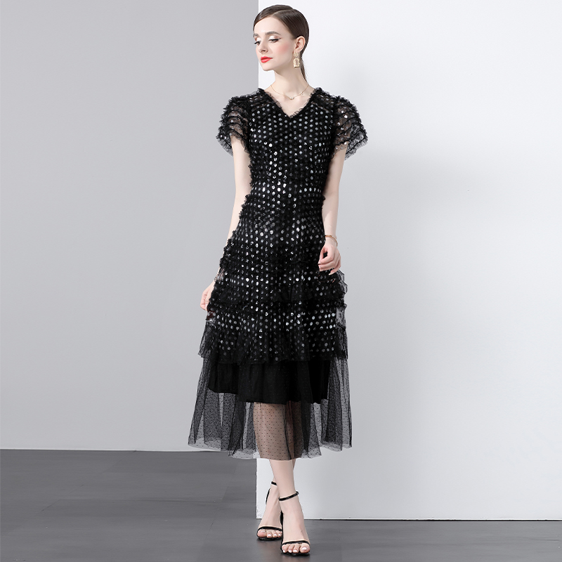 Real shot - Light luxury retro wood ear edge V-neck sequin large swing dress Real shot - Light luxury retro wood ear edge V-neck sequin large swing dress