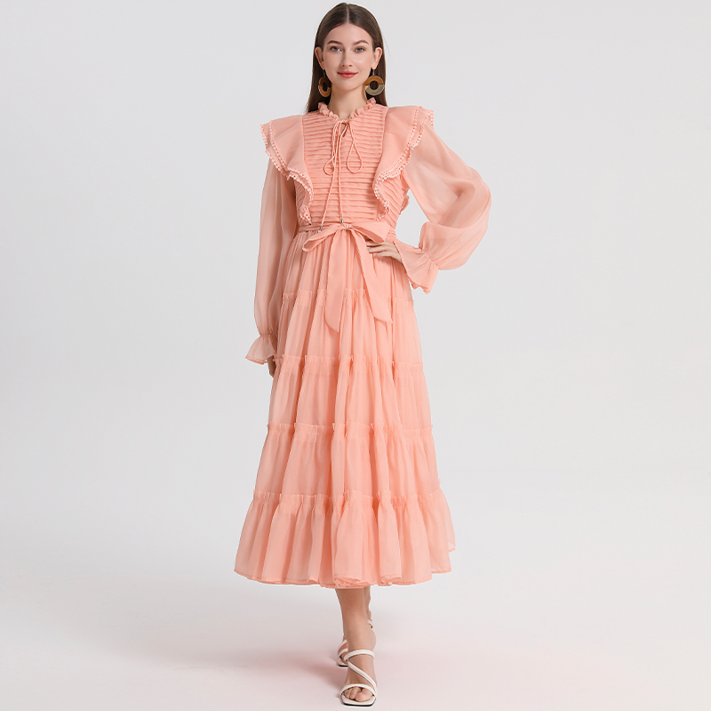 Real shot French pleated black fungus edge waist cinched plus size elegant dress Real shot French pleated black fungus edge waist cinched plus size elegant dress