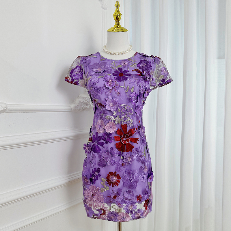 Realistic shooting of high-quality heavy-duty color three-dimensional embroidery French palace style bag hip skirt Realistic shooting of high-quality heavy-duty color three-dimensional embroidery French palace style bag hip skirt