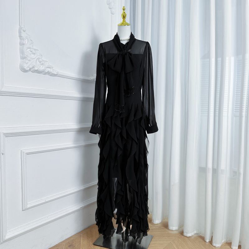 Realistic shooting of high-quality chiffon wood ear edge solid color scarf, rhinestone collar, tassel temperament, fishtail skirt for container loading Realistic shooting of high-quality chiffon wood ear edge solid color scarf, rhinestone collar, tassel temperament, fishtail skirt for container loading