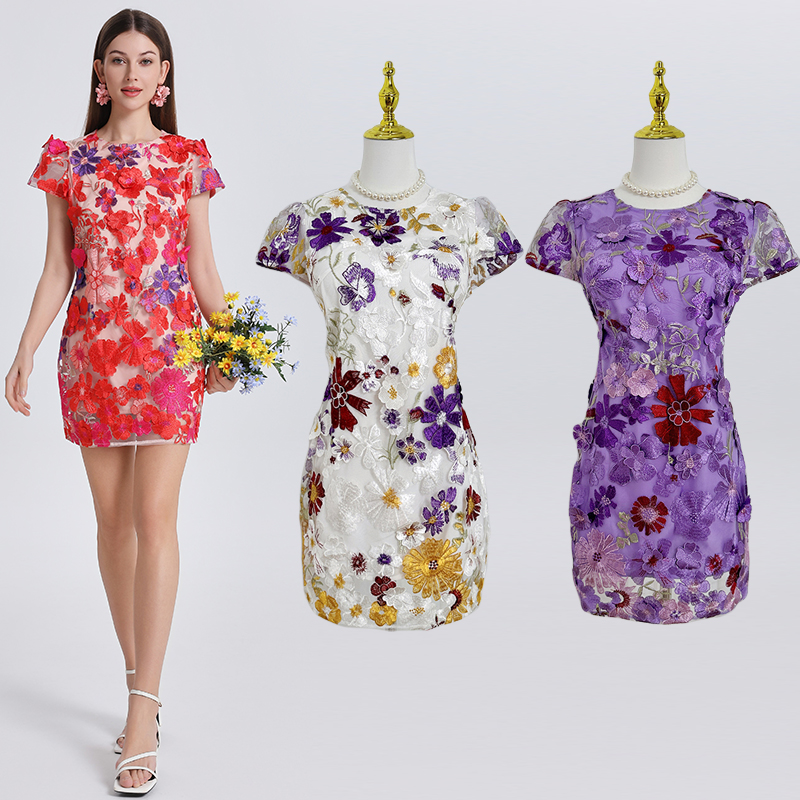 Realistic shooting of high-quality heavy-duty color three-dimensional embroidery French palace style bag hip skirt