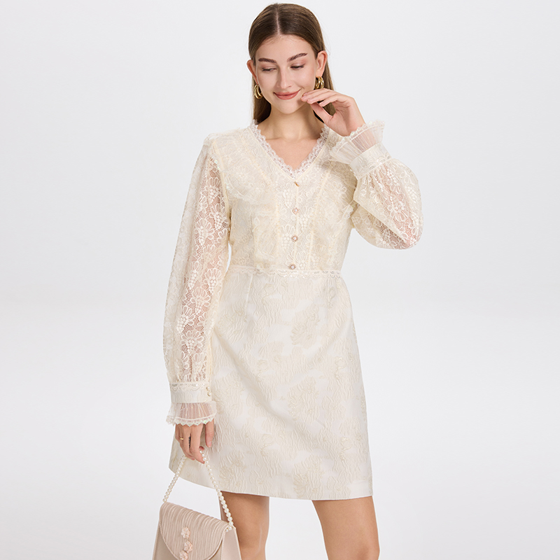 Realistic shooting of exquisite European and American heavy industry lace patchwork jacquard patchwork lace small fragrant style dress Realistic shooting of exquisite European and American heavy industry lace patchwork jacquard patchwork lace small fragrant style dress