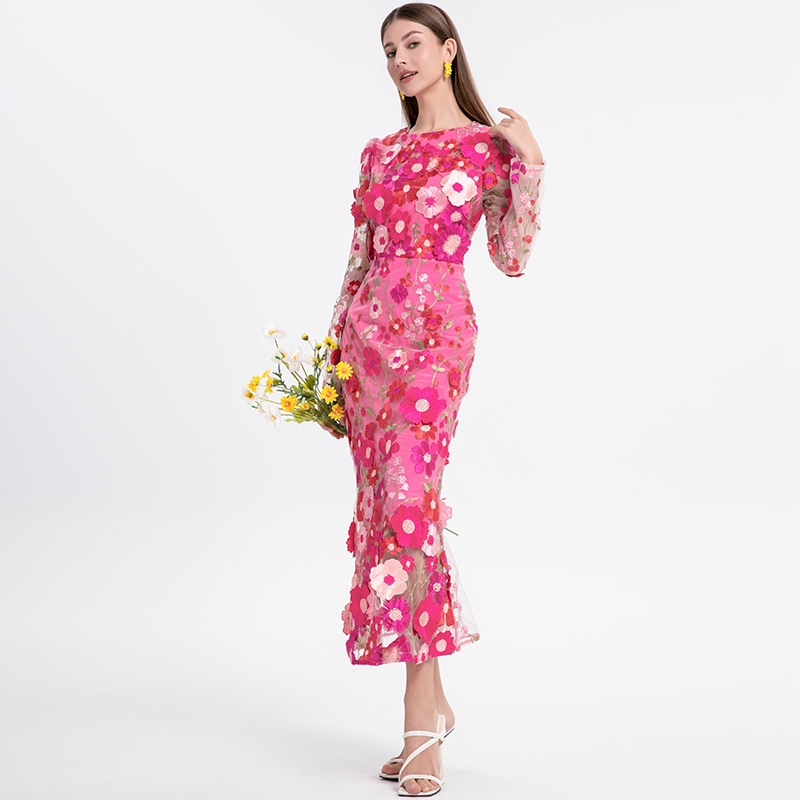 Real time shooting of high-quality color embroidered handmade three-dimensional flower slimming fishtail skirt and elegant dress from Heavy Industry Real time shooting of high-quality color embroidered handmade three-dimensional flower slimming fishtail skirt and elegant dress from Heavy Industry