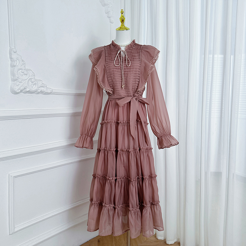 Real shot French pleated black fungus edge waist cinched plus size elegant dress Real shot French pleated black fungus edge waist cinched plus size elegant dress