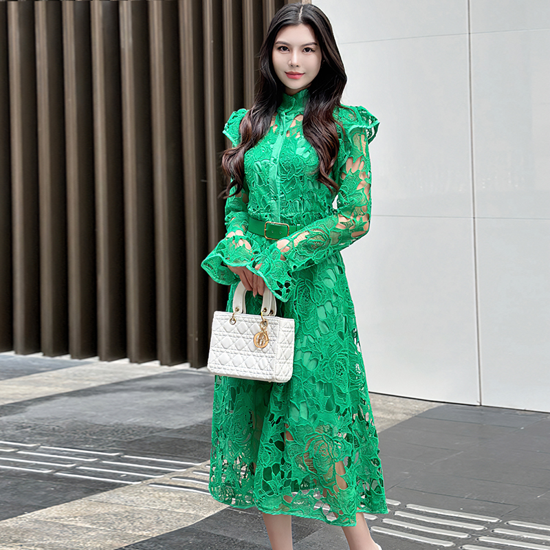 -Real time shooting of Heavy Industry's high-end water-soluble hollow out dress with waist belt and long ruffle edge temperament dress