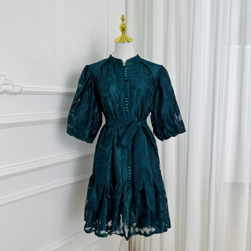 Real shot of Heavy Industry's European court style lace loose fit waist belt with short temperament and black fungus edge jumpsuit Real shot of Heavy Industry's European court style lace loose fit waist belt with short temperament and black fungus edge jumpsuit