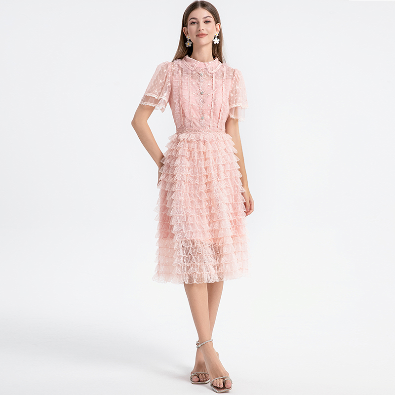 Real shot short sleeved French sweet lace lace cake skirt with nail and diamond waist cinching temperament dress Real shot short sleeved French sweet lace lace cake skirt with nail and diamond waist cinching temperament dress
