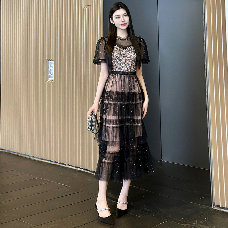 Light luxury heavy industry color diamond nail bead mesh yarn iridescent sequin waist cinching temperament dress Light luxury heavy industry color diamond nail bead mesh yarn iridescent sequin waist cinching temperament dress