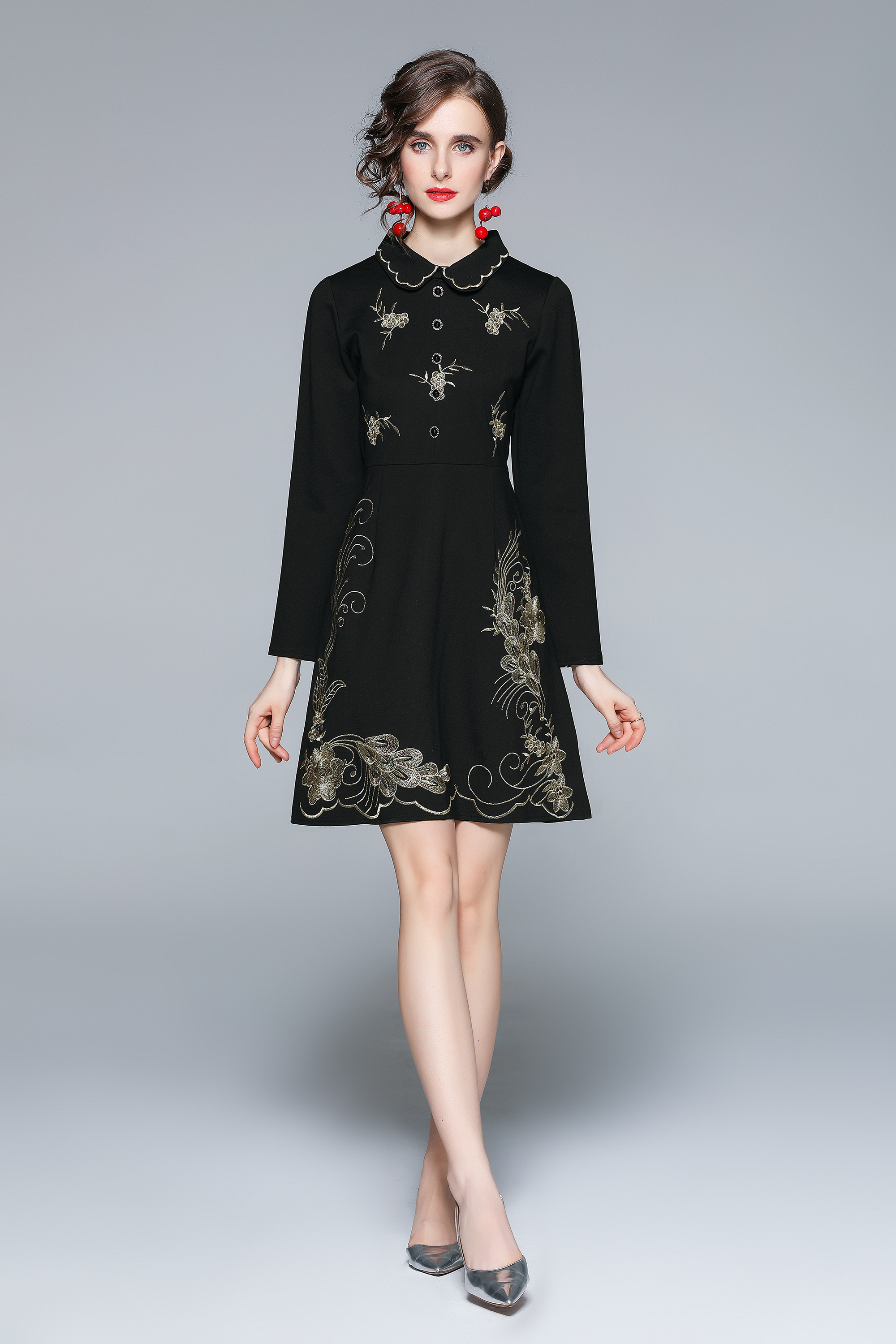 Real shot - Exquisite temperament lapel single breasted heavy embroidery waist slimming autumn and winter dress Real shot - Exquisite temperament lapel single breasted heavy embroidery waist slimming autumn and winter dress