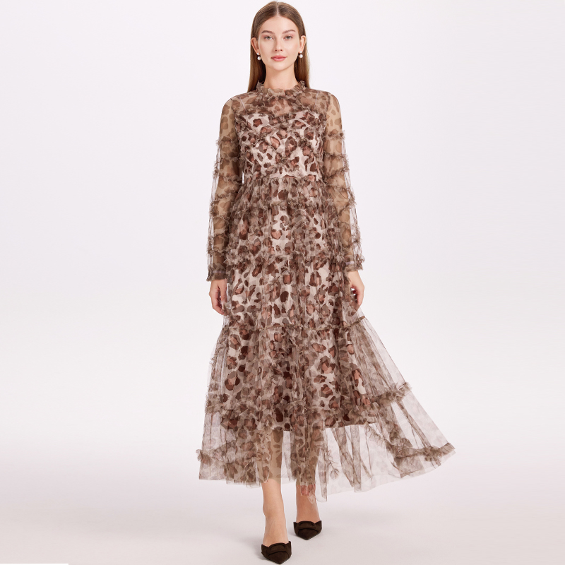 Real time shooting of heavy-duty French mesh leopard print large skirt with black fungus waist cinching and vacation fairy skirt Real time shooting of heavy-duty French mesh leopard print large skirt with black fungus waist cinching and vacation fairy skirt