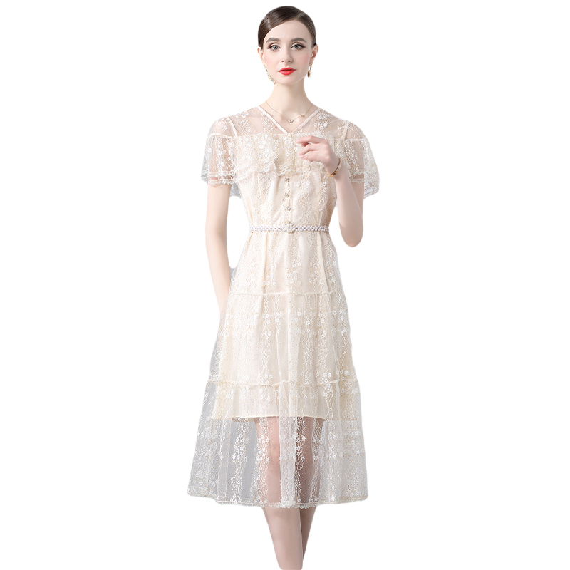 Realistic French high-end ruffled V-neck pearl belt small fragrant style dress Realistic French high-end ruffled V-neck pearl belt small fragrant style dress