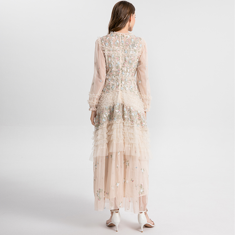 Real time shooting of high-quality women's clothing with pastoral forest temperament, heavy industry color embroidery, black fungus edge, large swing dress Real time shooting of high-quality women's clothing with pastoral forest temperament, heavy industry color embroidery, black fungus edge, large swing dress