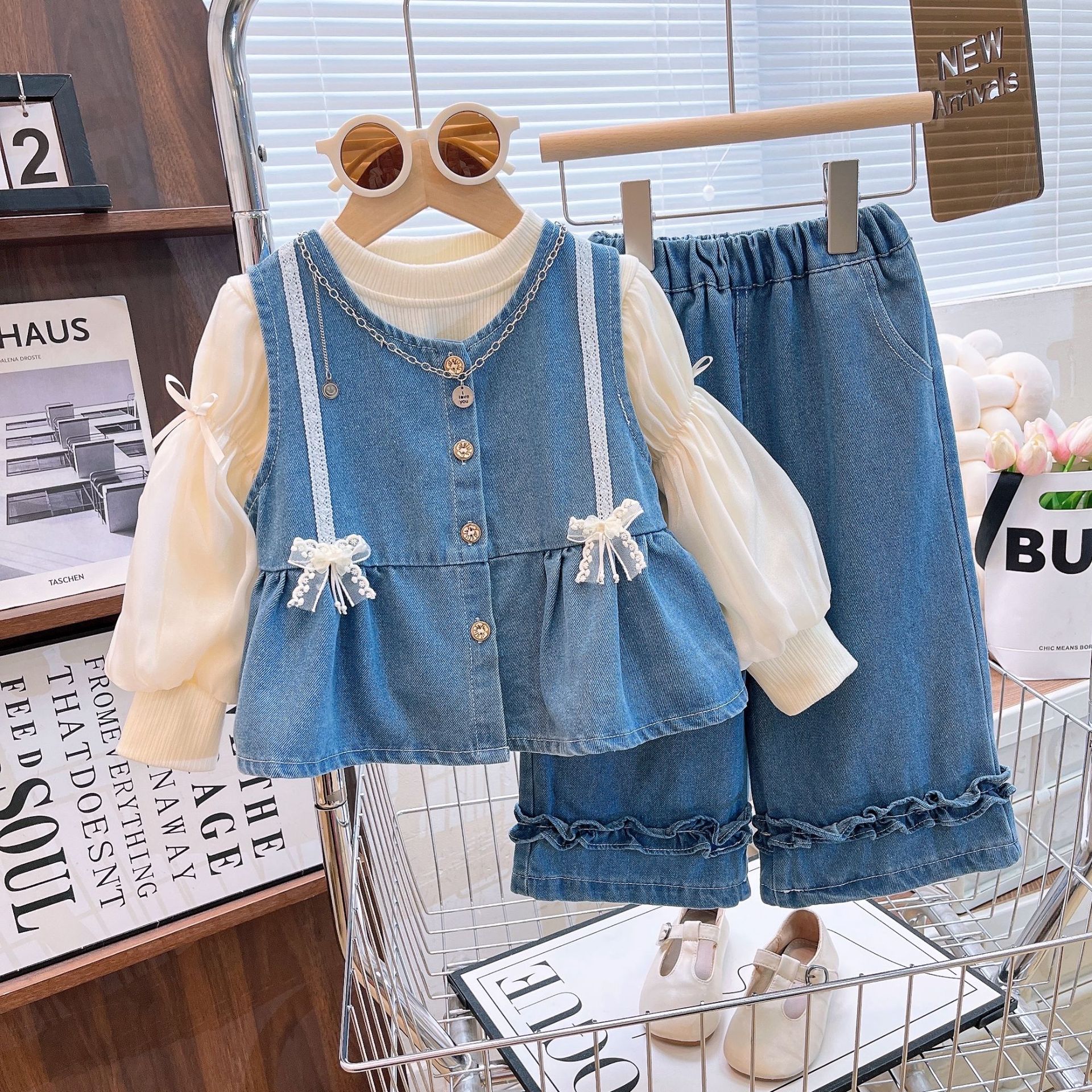 Girls' 2025 Autumn New Children's Clothing, Cute Cowboy Tank Top, Bottom Shirt, Pants, Three Piece Set, Foreign Trade Children's Clothing