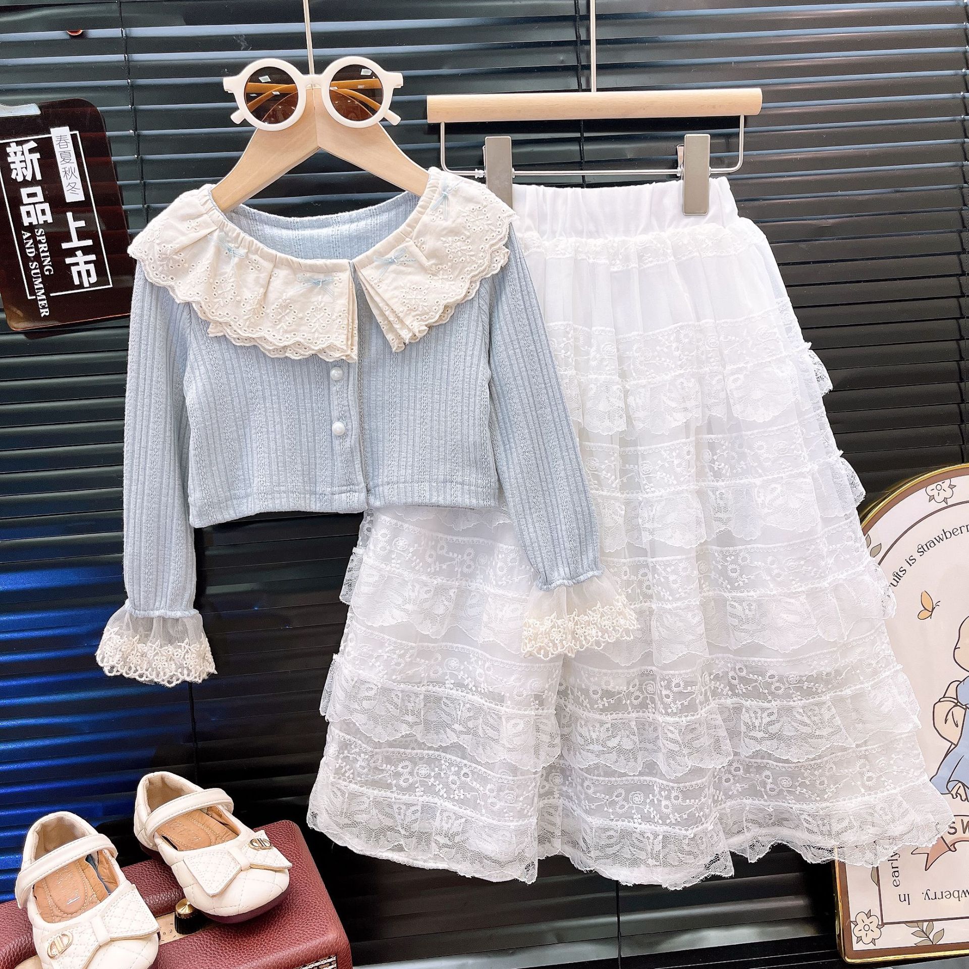 Girls' Spring and Autumn Set Skirt 2025 New Fashionable Children's cardigan Coat Lace Long Skirt Two Piece Set Fashionable Set