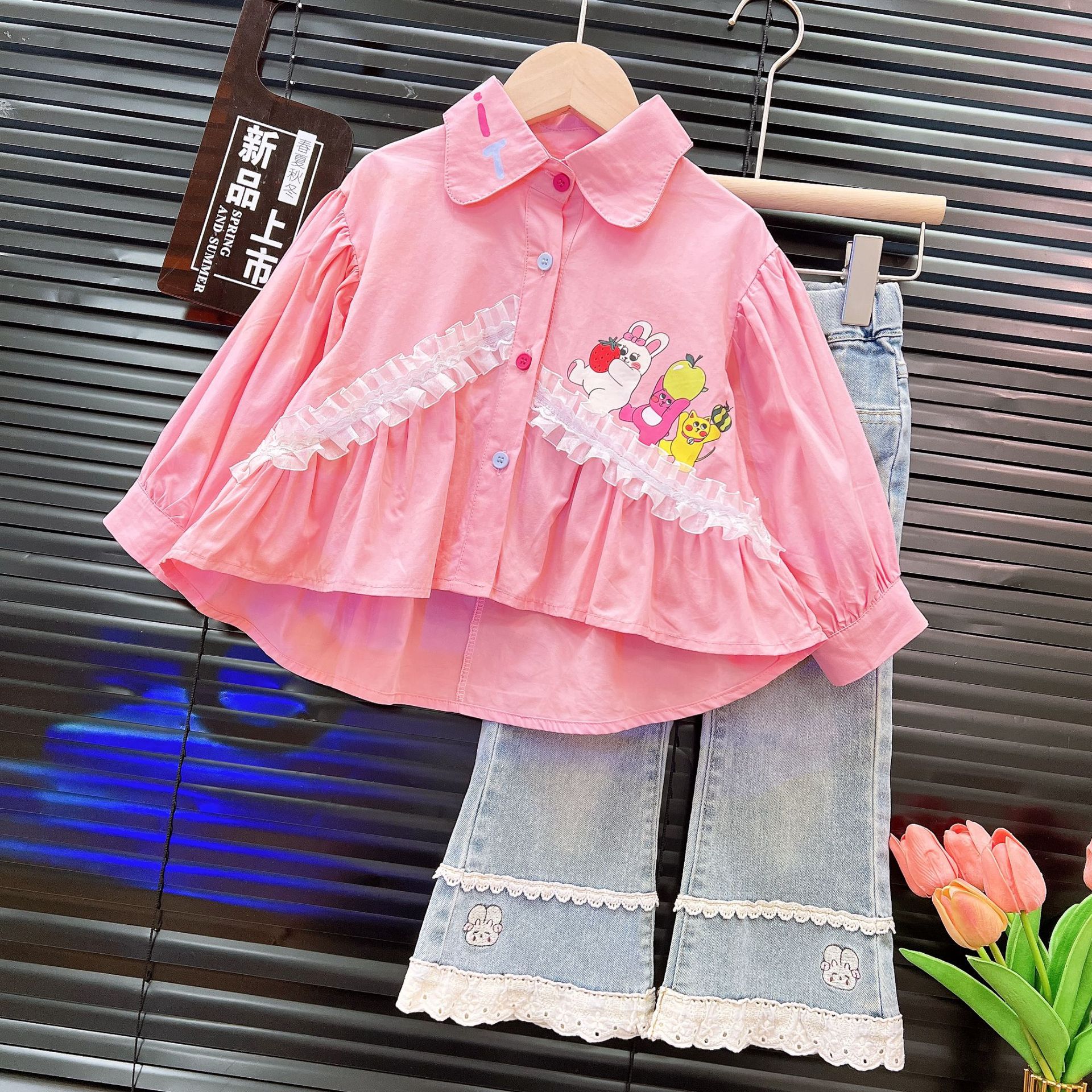 Girl's 2025 Spring and Autumn New Children's Clothing Cartoon Printed Shirt with Cowboy Pants Two Piece Set for Baby Girls