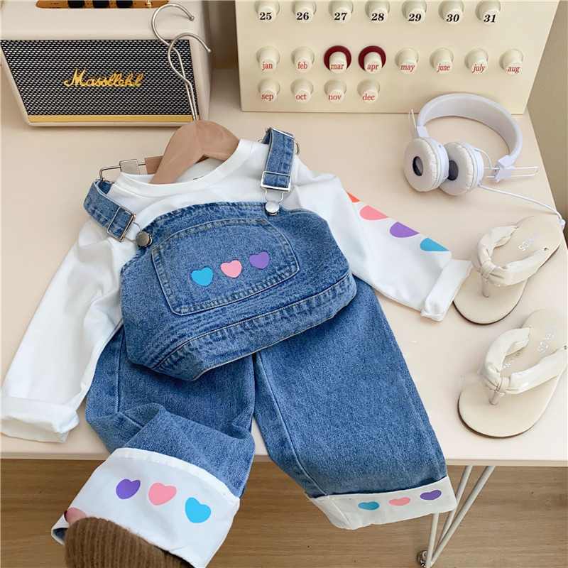 New Children's Clothing 2025 Spring and Autumn Girls' Fashion Three piece Set Cowboy Strap Top Wide Leg Pants Love Undercover