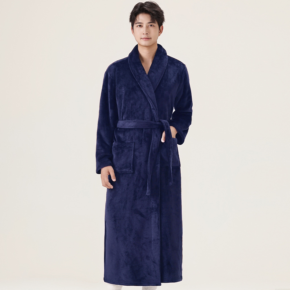 Factory special price couple flannel nightgown, winter thick warm home clothes, men's and women's bathrobes, long coral fleece pajamas Factory special price couple flannel nightgown, winter thick warm home clothes, men's and women's bathrobes, long coral fleece pajamas