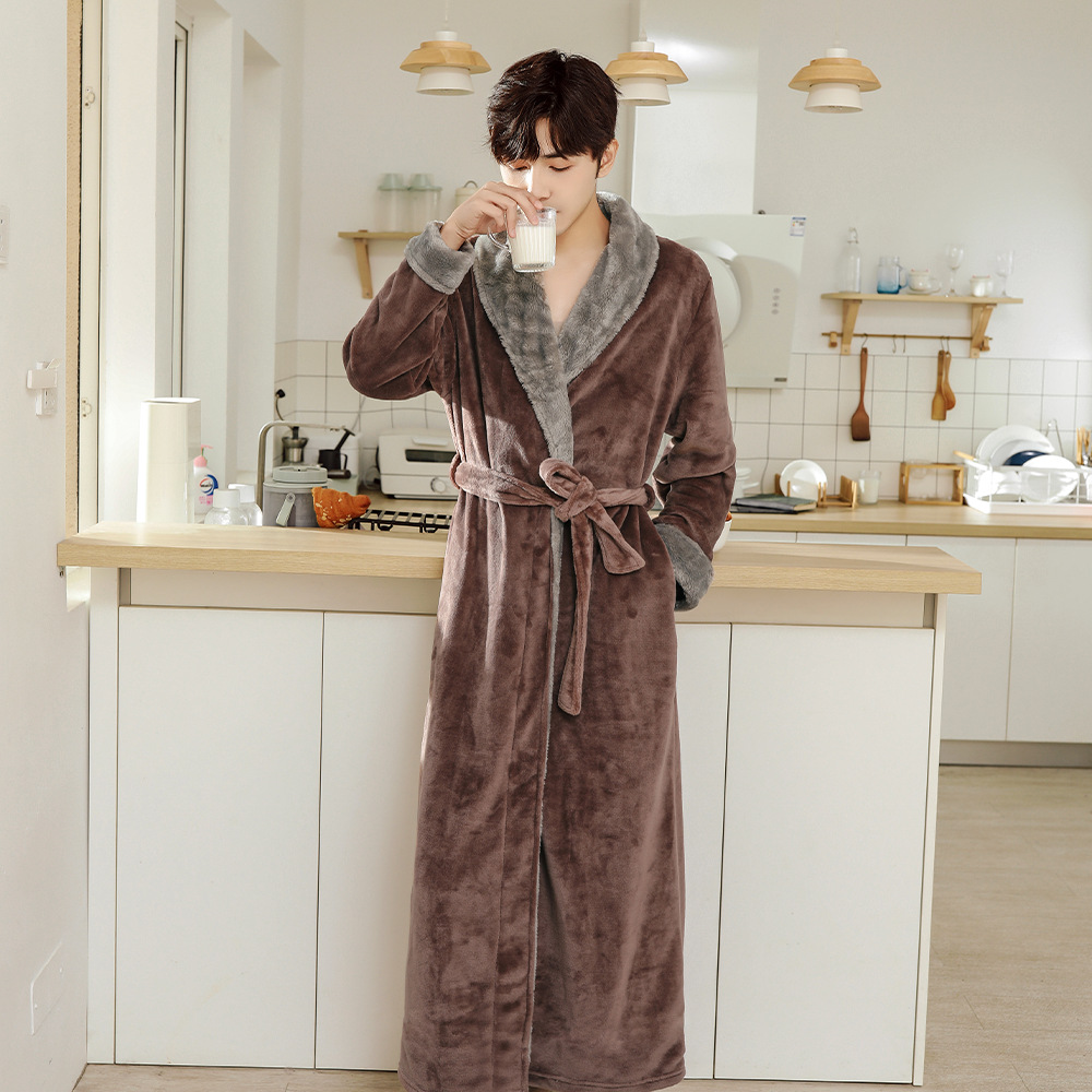 Autumn and winter new flannel nightgown, extended and thickened for couples, men's warm sleepwear with added flannel, wholesale of home clothes